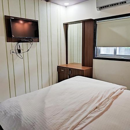 Hotel Sardar Rooms Garudeshwar Eksteriør bilde