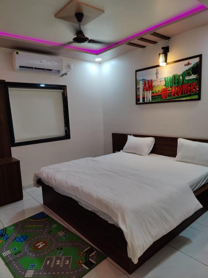 Hotel Sardar Rooms Garudeshwar Eksteriør bilde