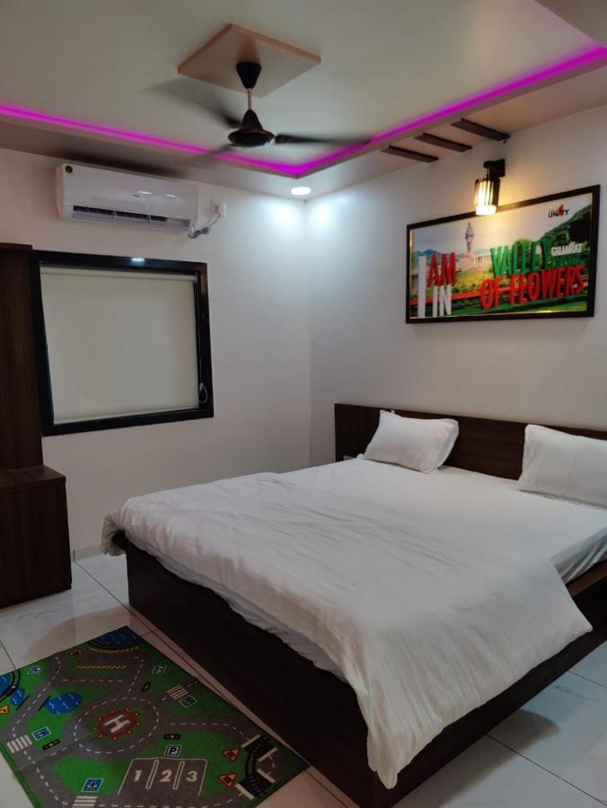 Hotel Sardar Rooms Garudeshwar Eksteriør bilde