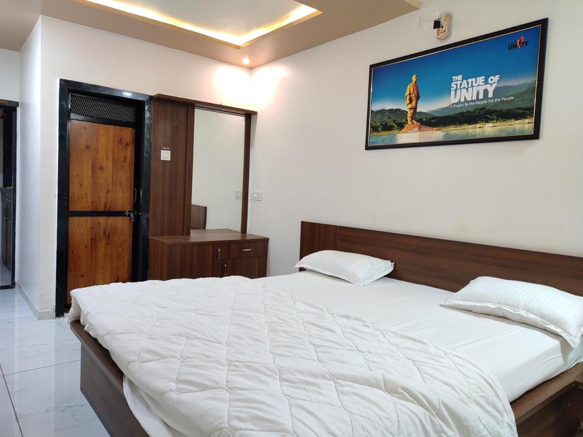 Hotel Sardar Rooms Garudeshwar Eksteriør bilde