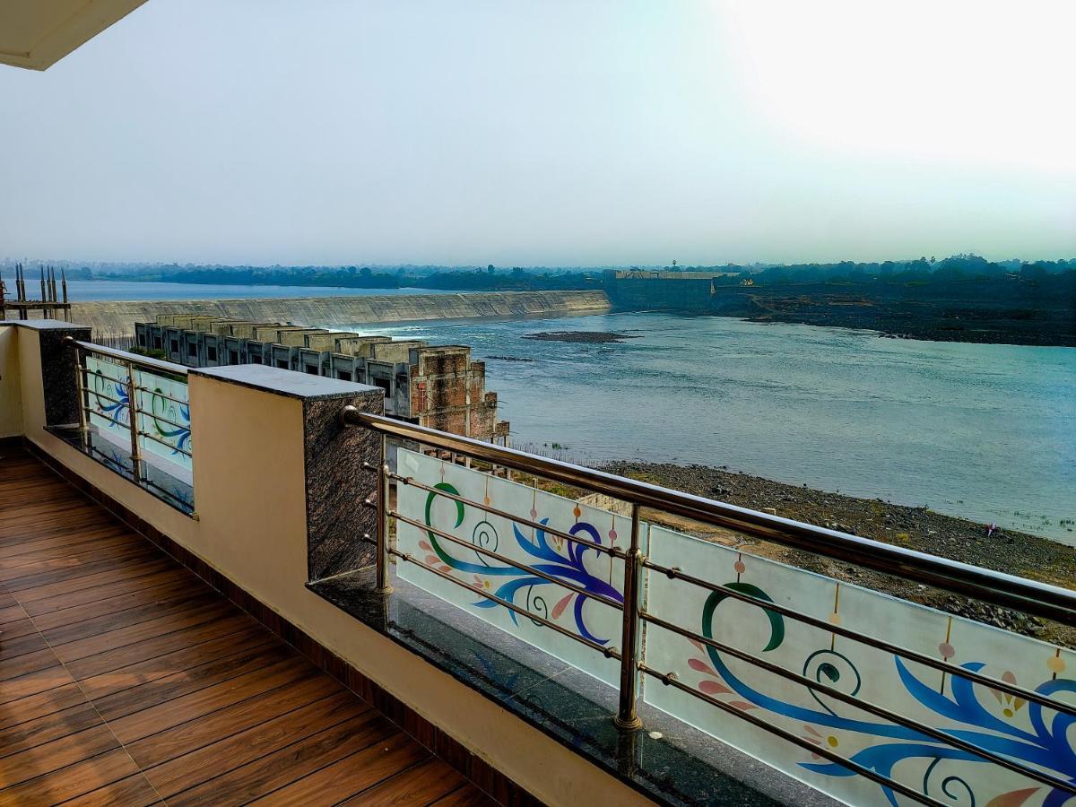 Hotel Sardar Rooms Garudeshwar Eksteriør bilde