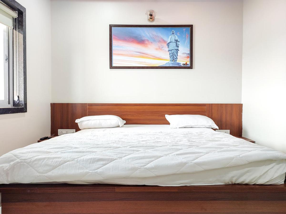 Hotel Sardar Rooms Garudeshwar Eksteriør bilde